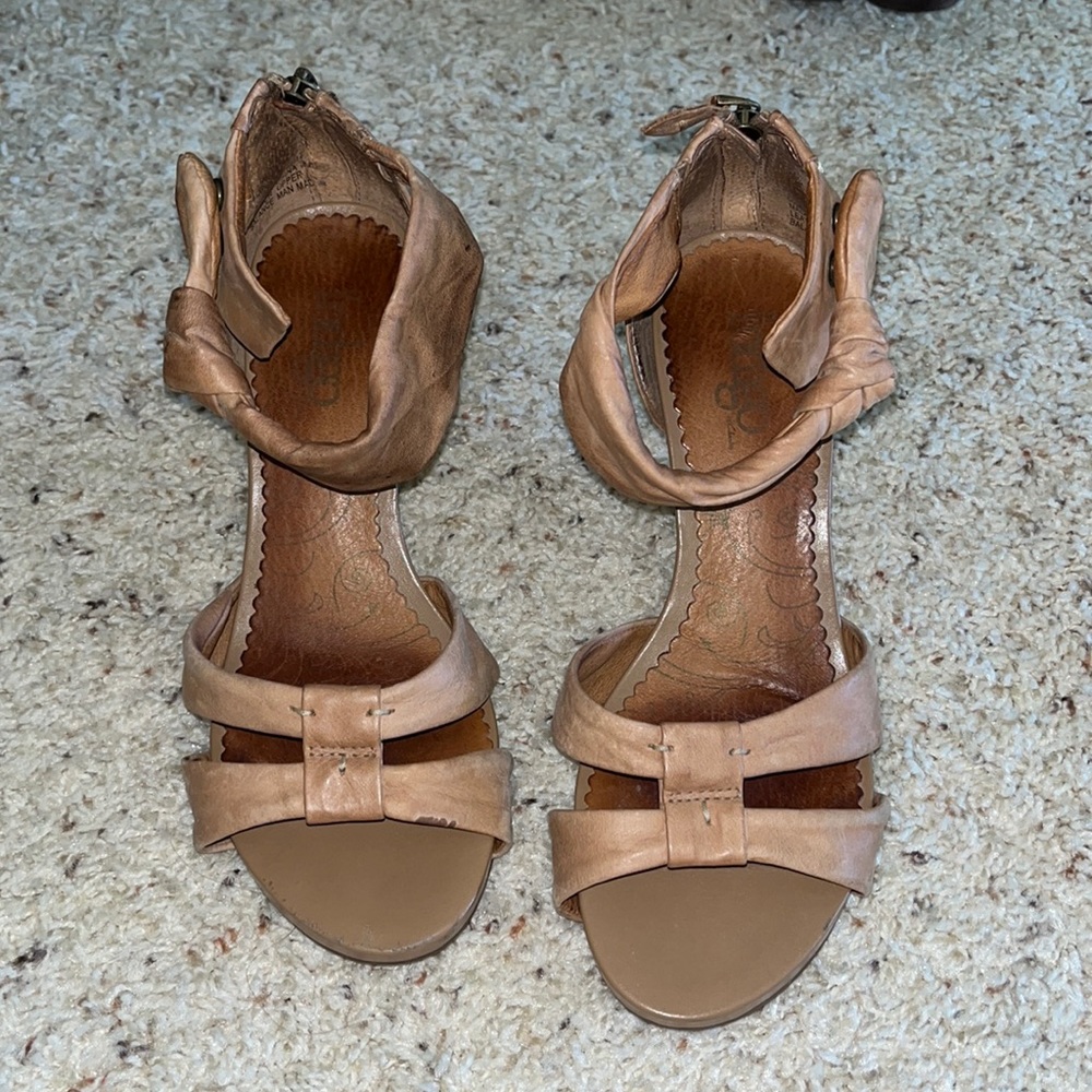 Indigo Light Brown Leather Wedges
